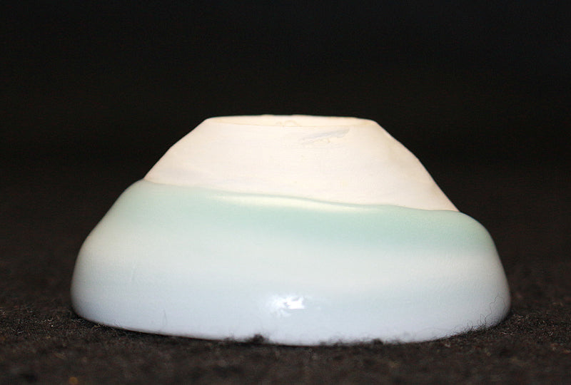 22536　小山冨士夫(古山子) (blue and white porcelain glaze) KOYAMA Fujio